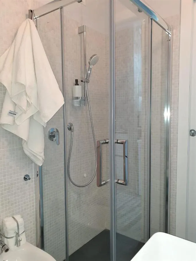 Azur Apartment Sirmione