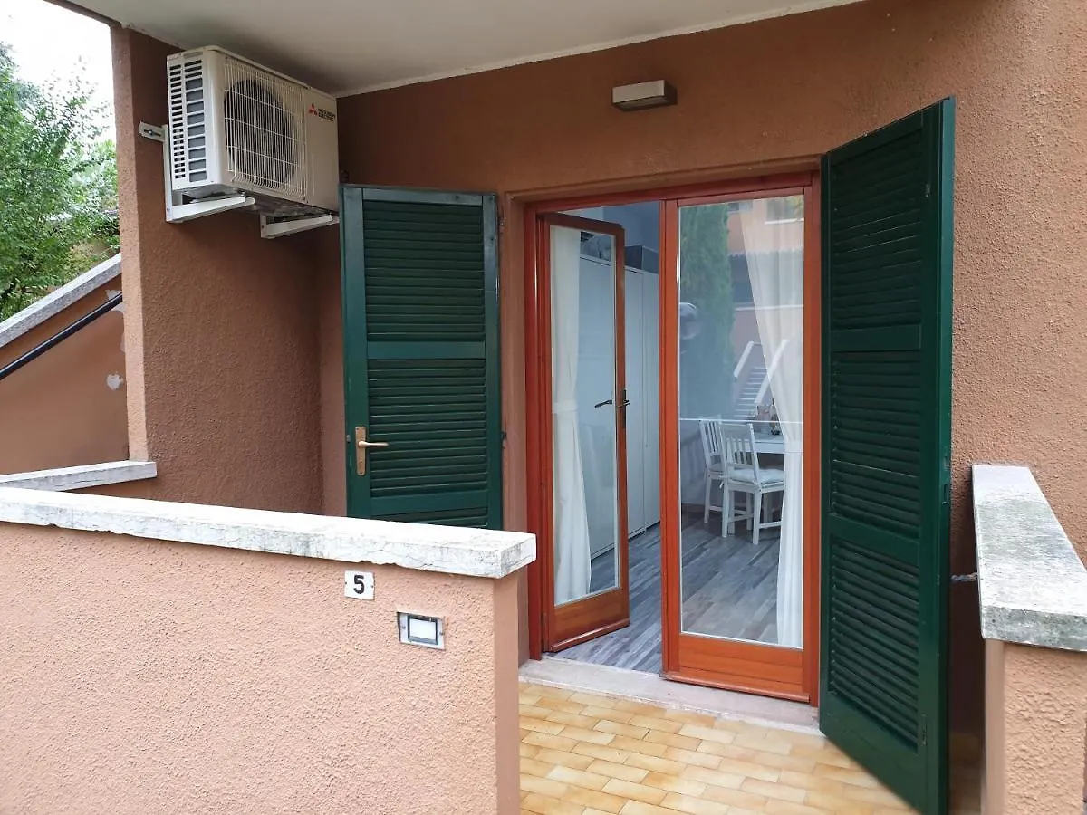 Azur Apartment Sirmione Italy