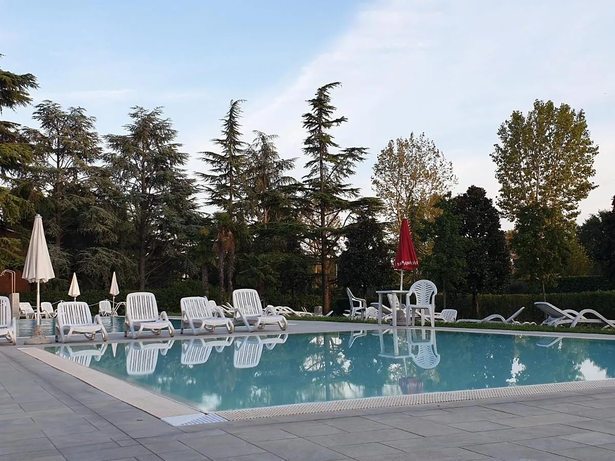 Azur Apartment Sirmione