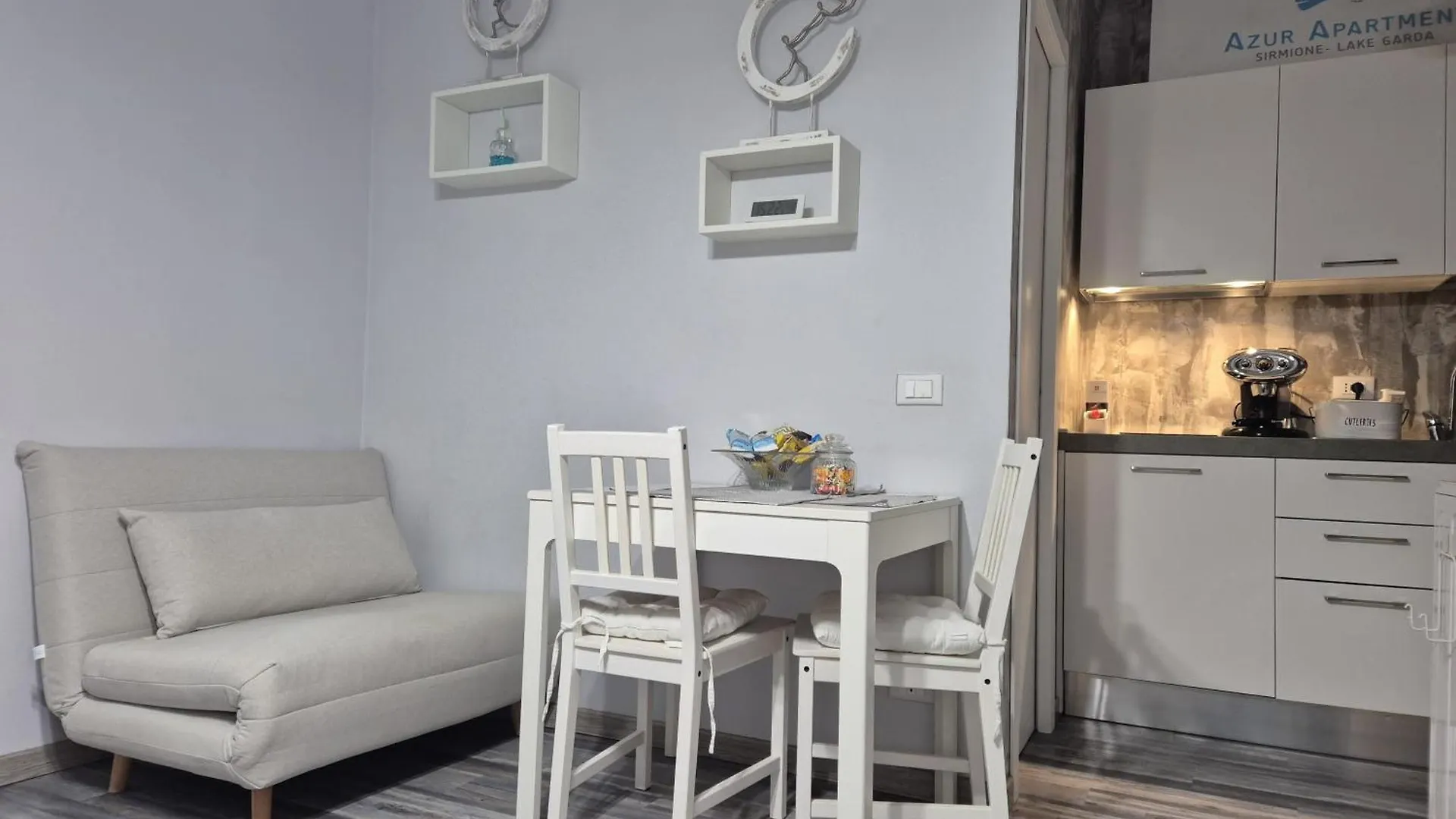 Azur Apartment 西尔米奥奈 意大利